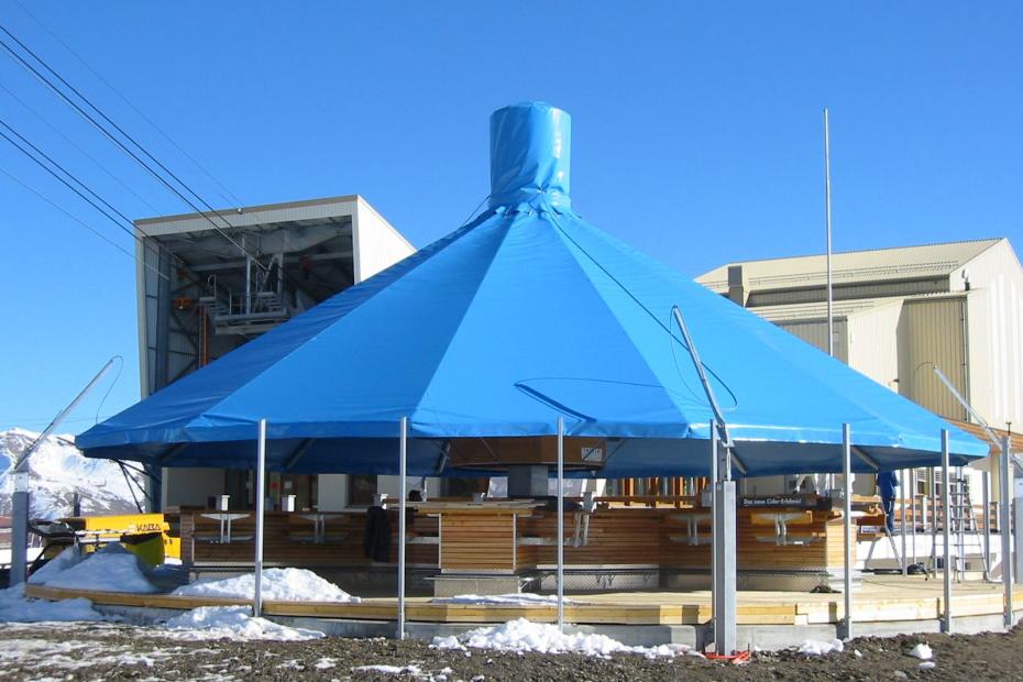 Snow bar